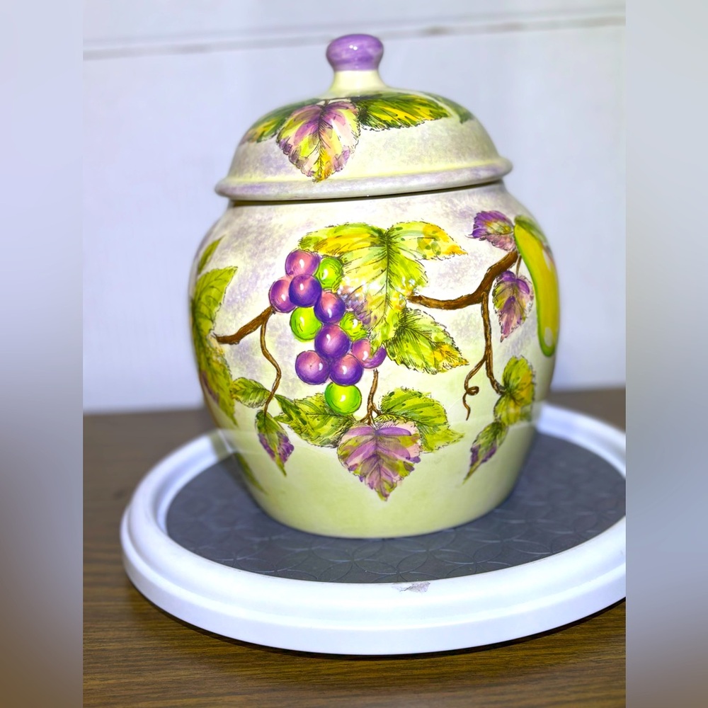 Bellezza Cookie Jar McKenna